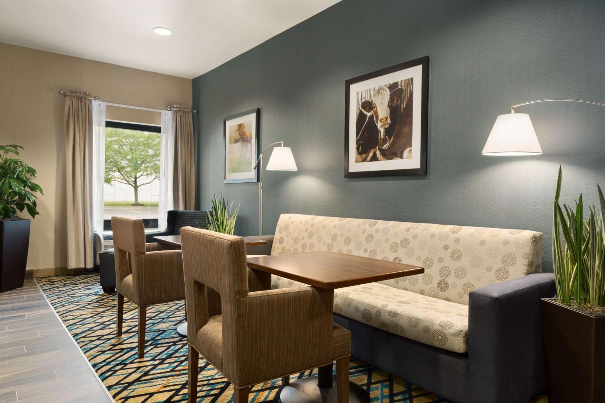 Hampton Inn Wausau Exterior photo