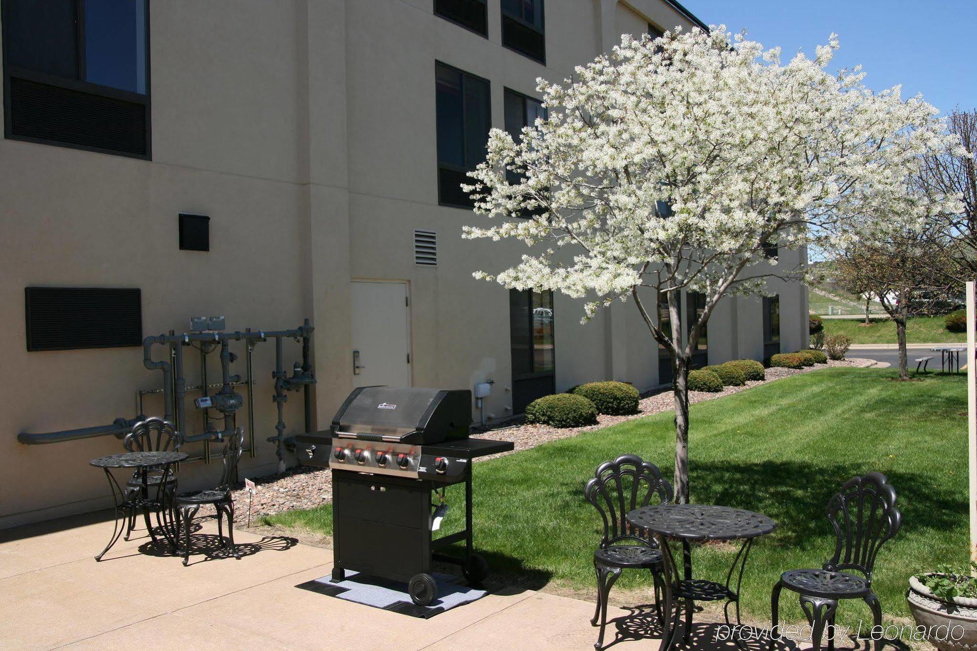 Hampton Inn Wausau Exterior photo